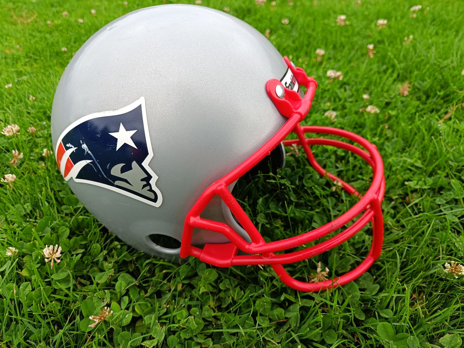 RÉPLIQUE CASQUE DE FOOTBALL AMÉRICAIN DES PATRIOTS MADE IN USA 🇺🇸