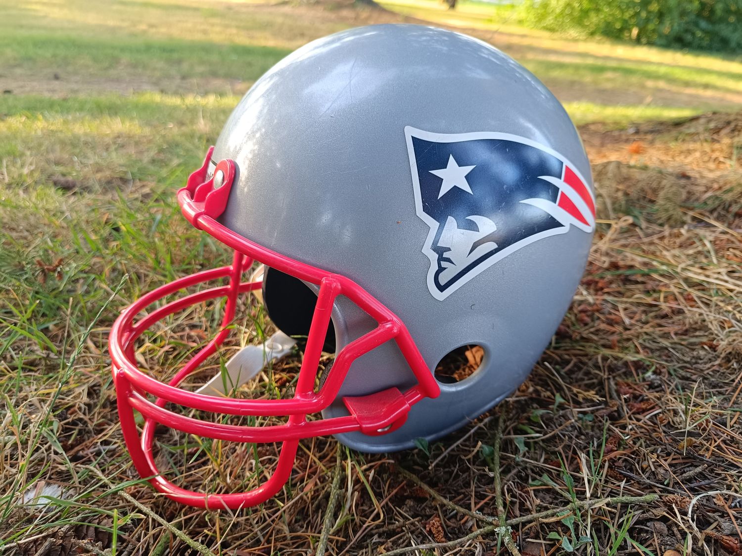 REPRODUCTION CASQUE DE FOOTBALL AMÉRICAIN