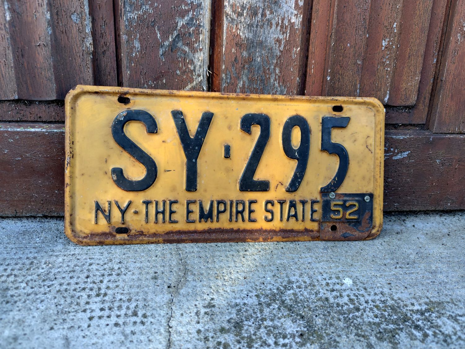 PLAQUE NEW YORKAISE DE 1952
