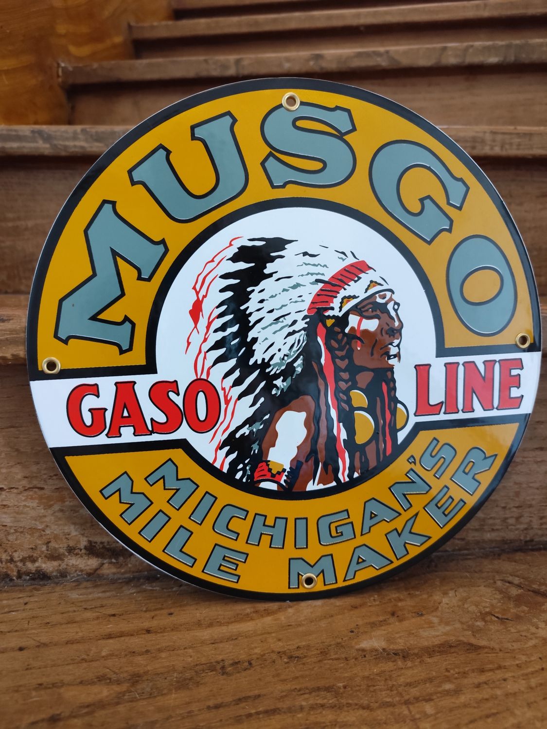 PLAQUE MUSGO GAZOLINE INDIAN EN ALU ET PORCELAINE