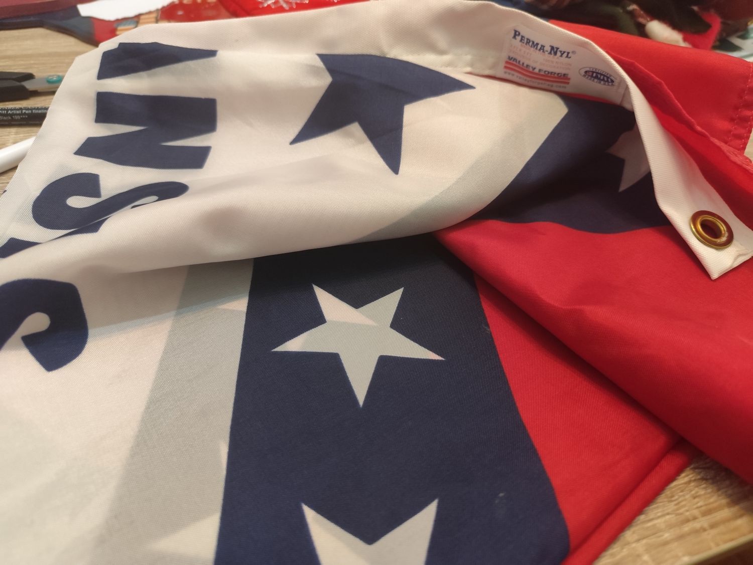POUR AGNES TANCHOT Drapeau + aigle