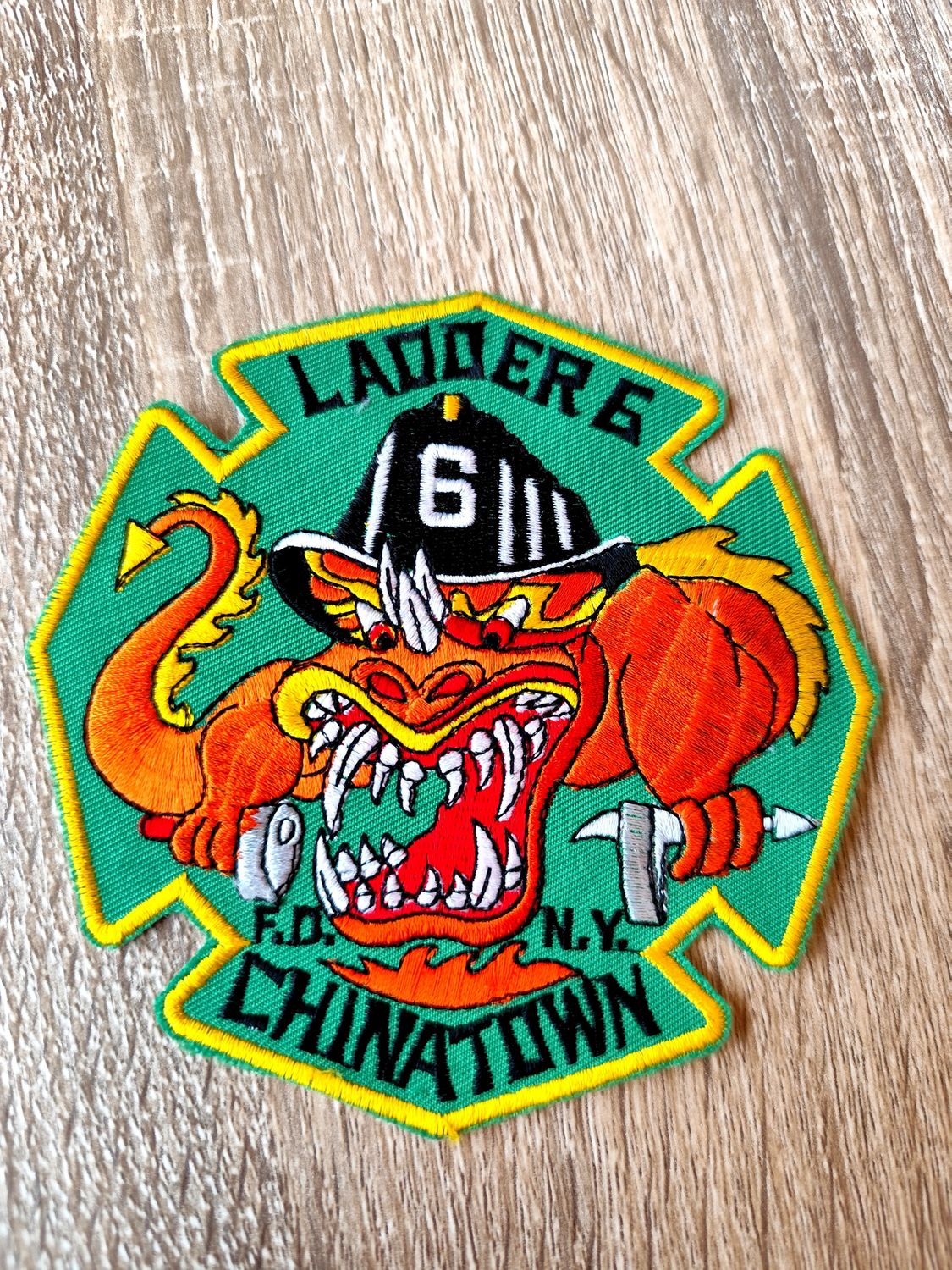 ÉCUSSON F.D.N.Y CHINATOWN