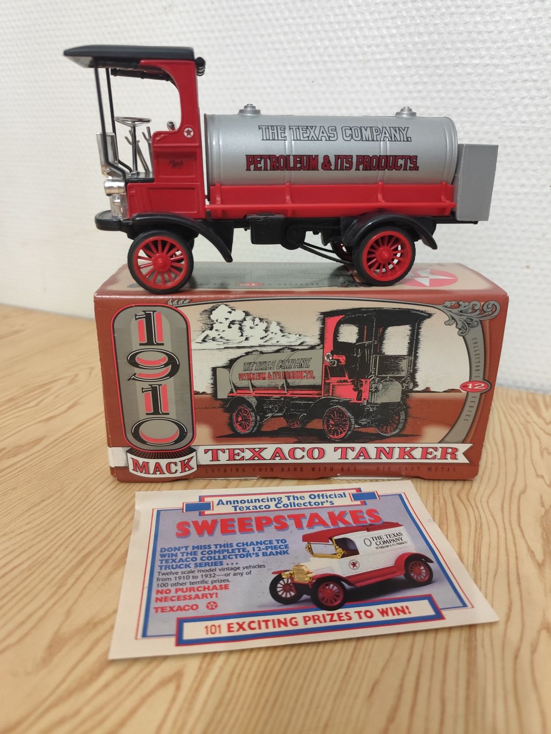 TEXACO TANKER