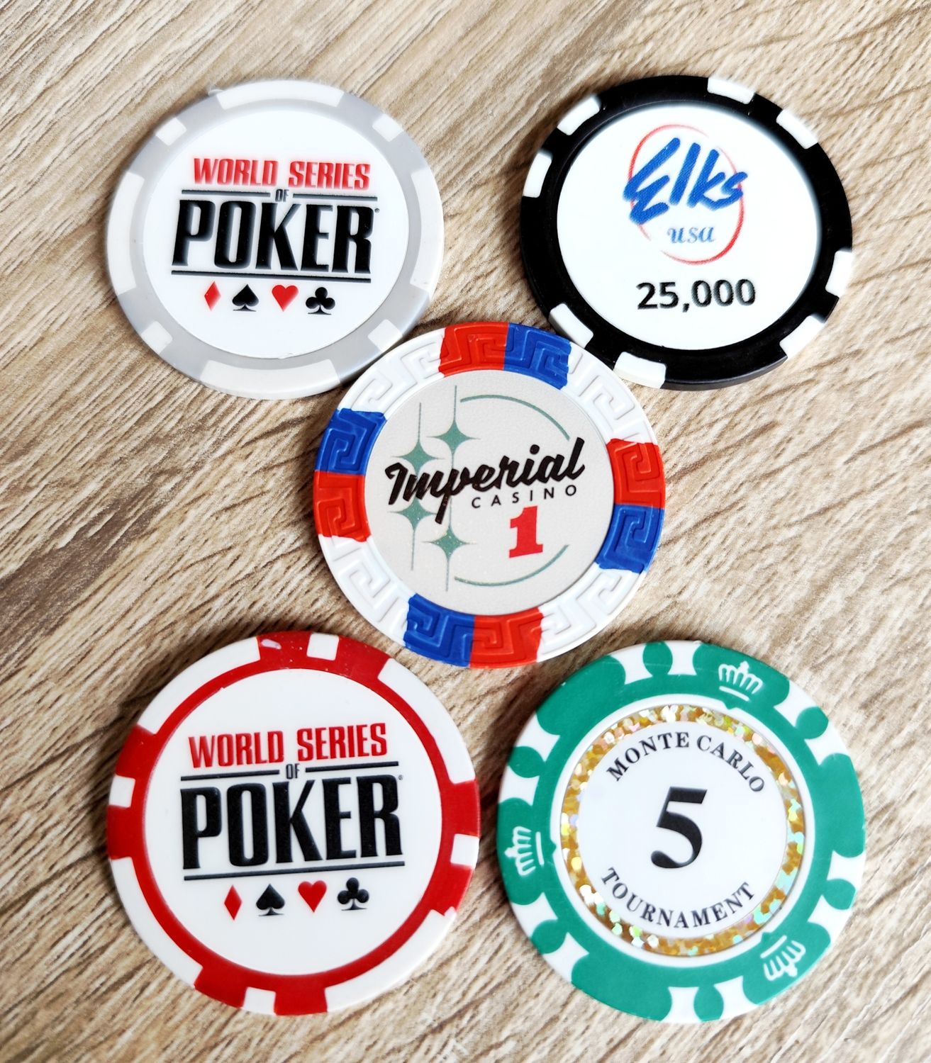 LOT DE 5 JETONS (1)
