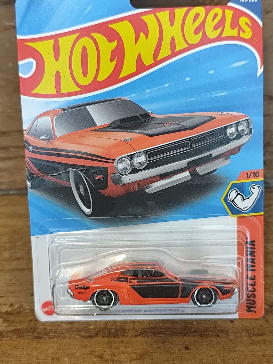 HOT WHEELS DODGE