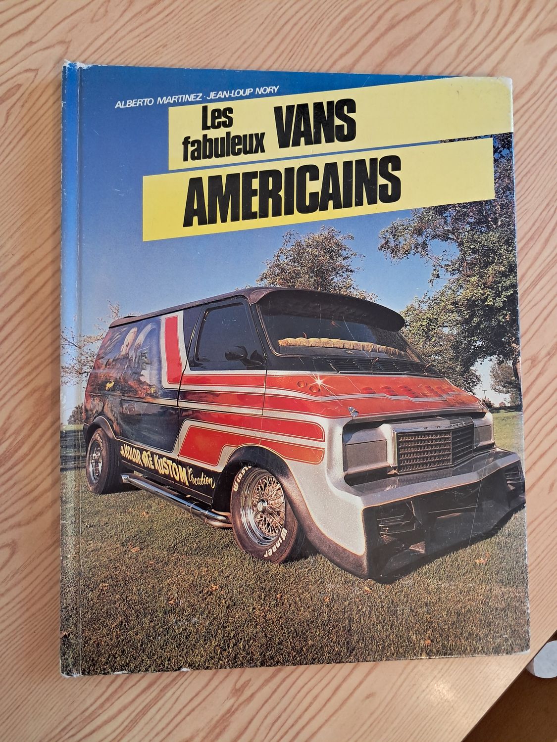 LIVRE LES VANS AMÉRICAINS