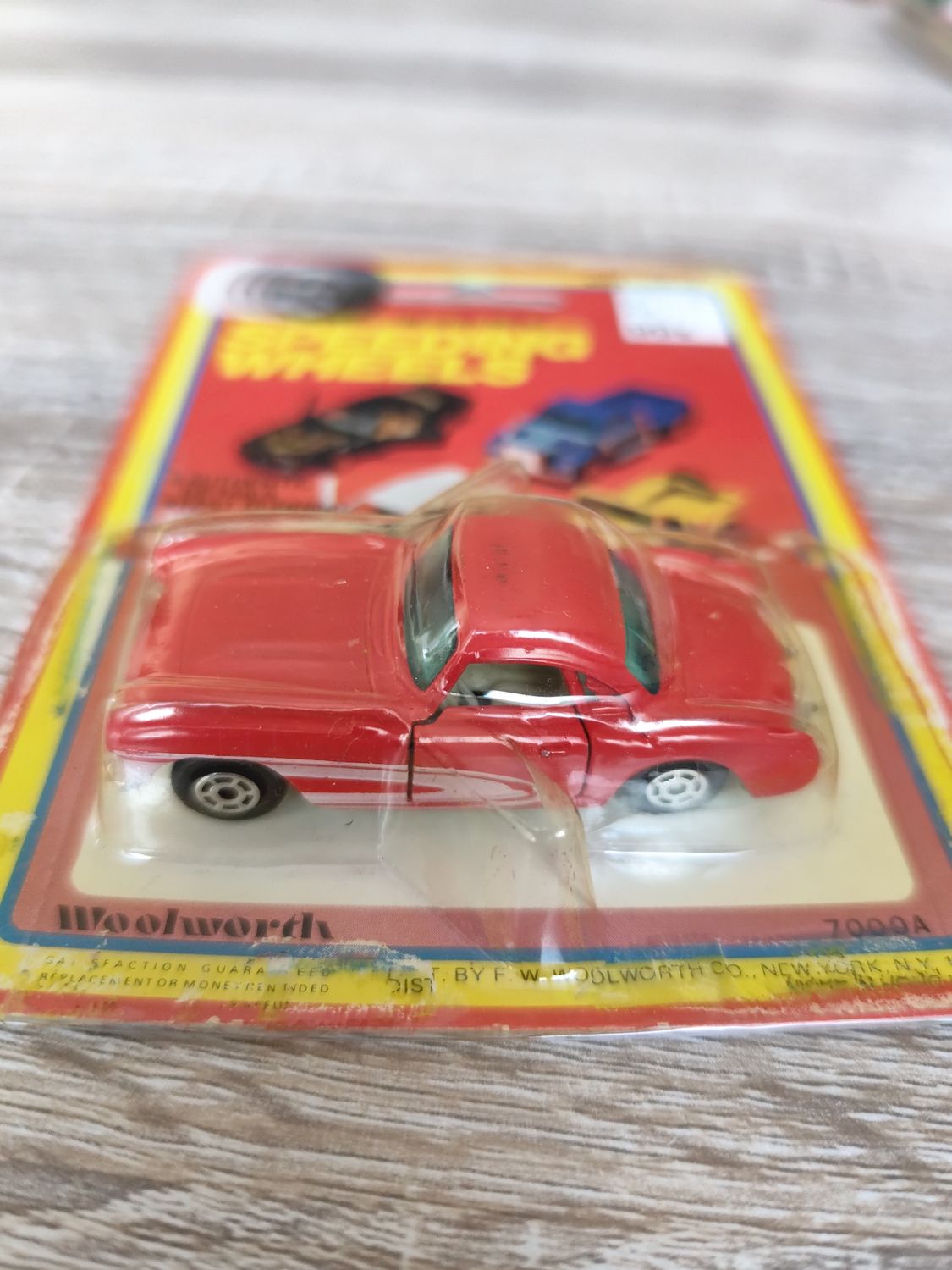 SPEEDING WHEELS
