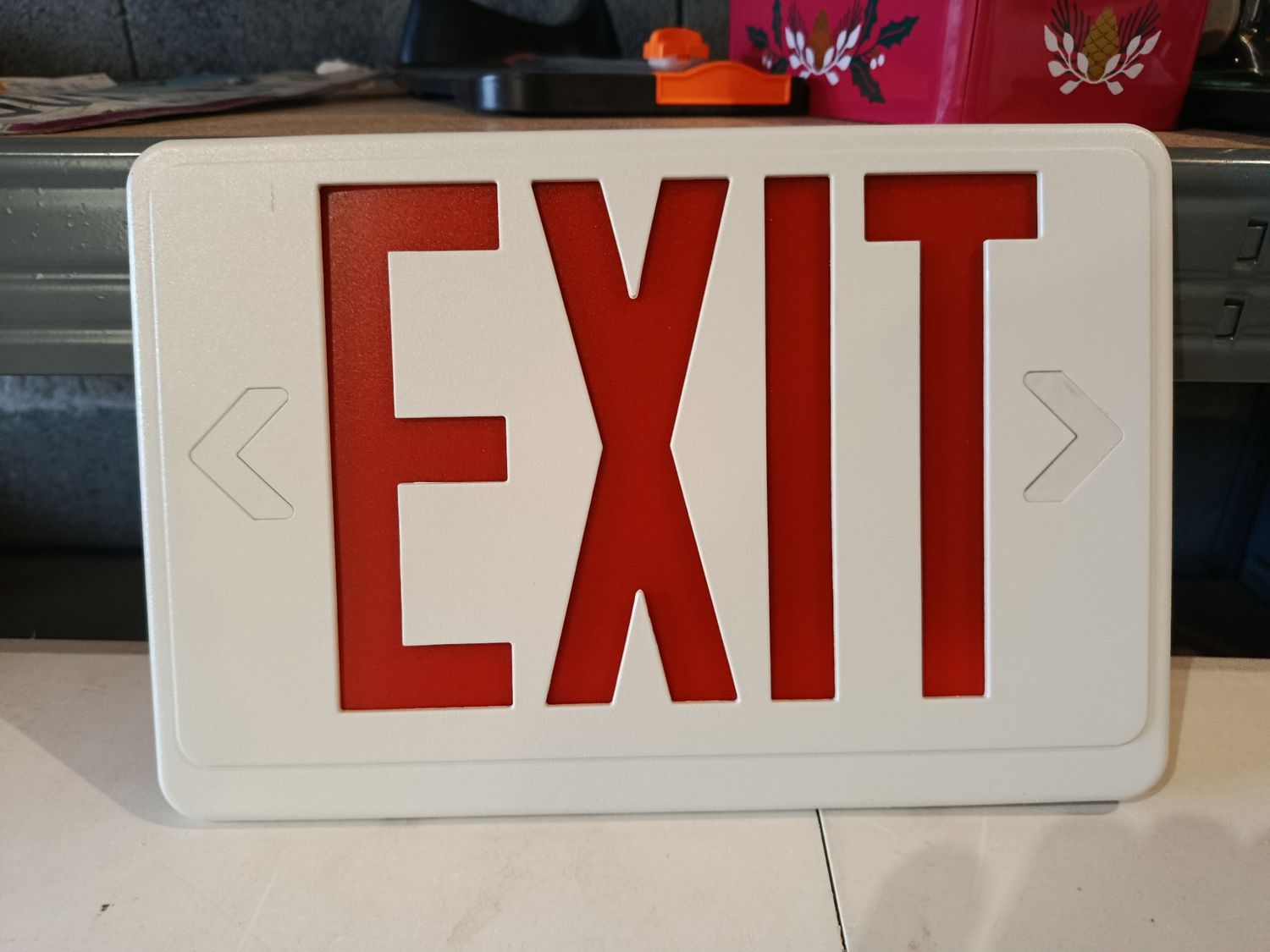 EXIT US