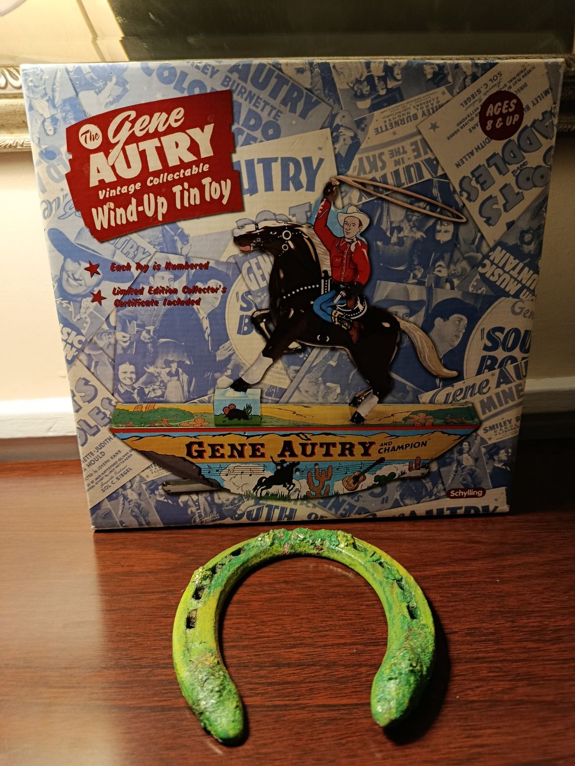 POUR ANNE COWBOY COUNTRY
