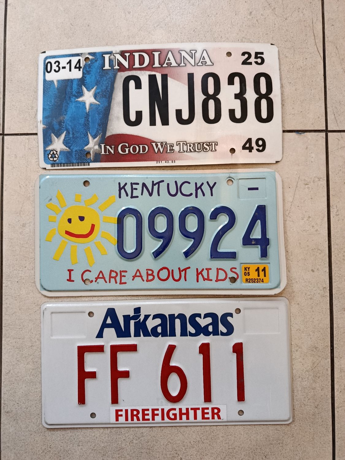 POUR SYLVIE LOT DE PLAQUES