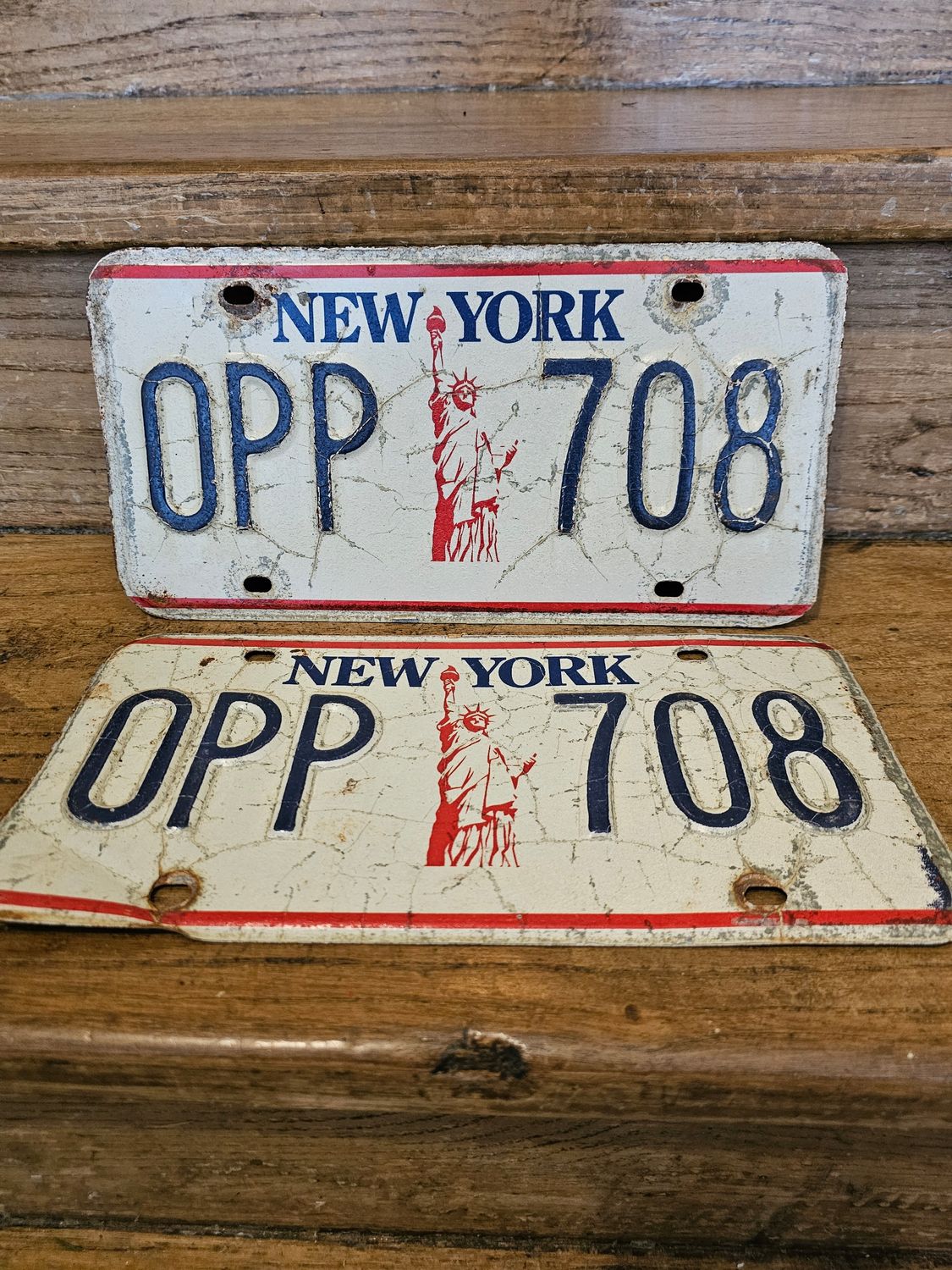 PAIRE DE PLAQUES NY (POUR YANN)