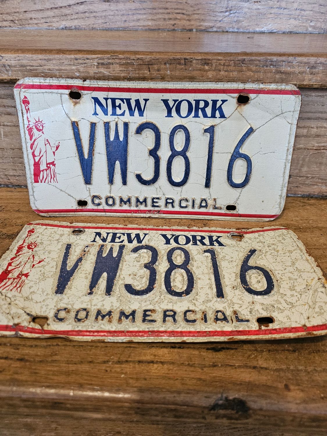 LOT DE 2 PLAQUES NEW YORK