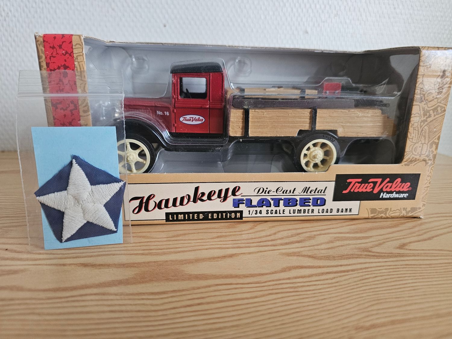 POUR PATRICK  LOT CAMION + ÉTOILE