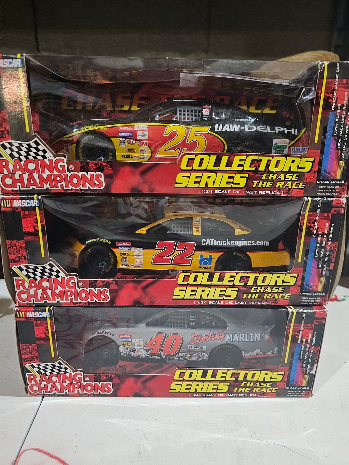 LOT 3 NASCARS