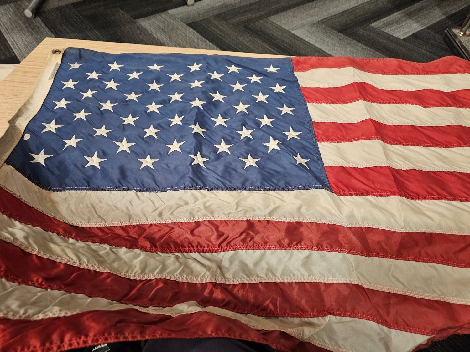 POUR ERMINE DRAPEAU AMÉRICAIN