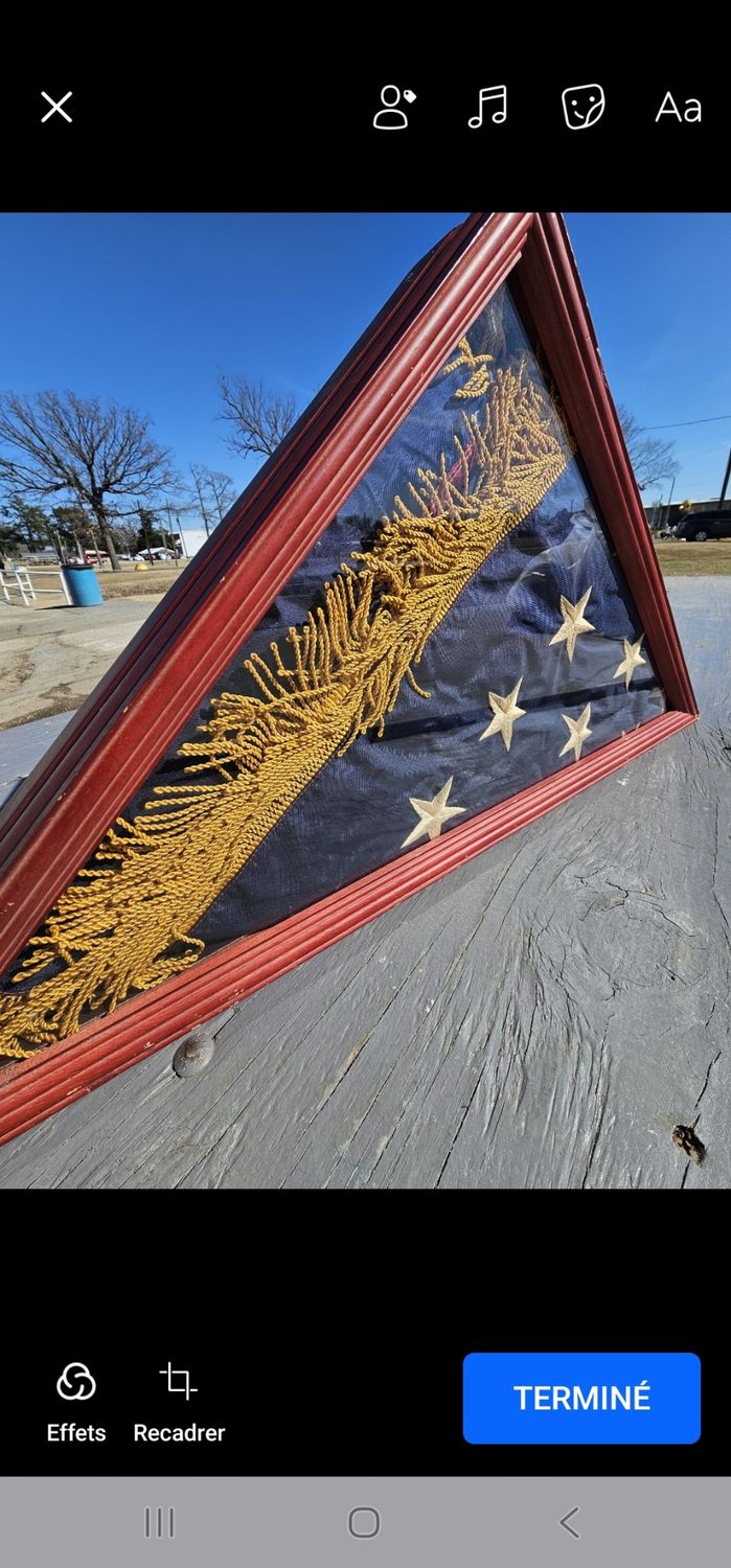 POUR JULIE DRAPEAU US