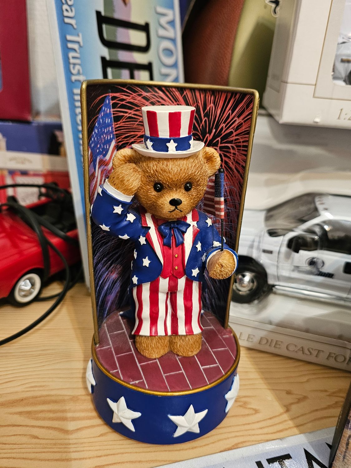 POUR DELPHINE OURS MUSICAL 