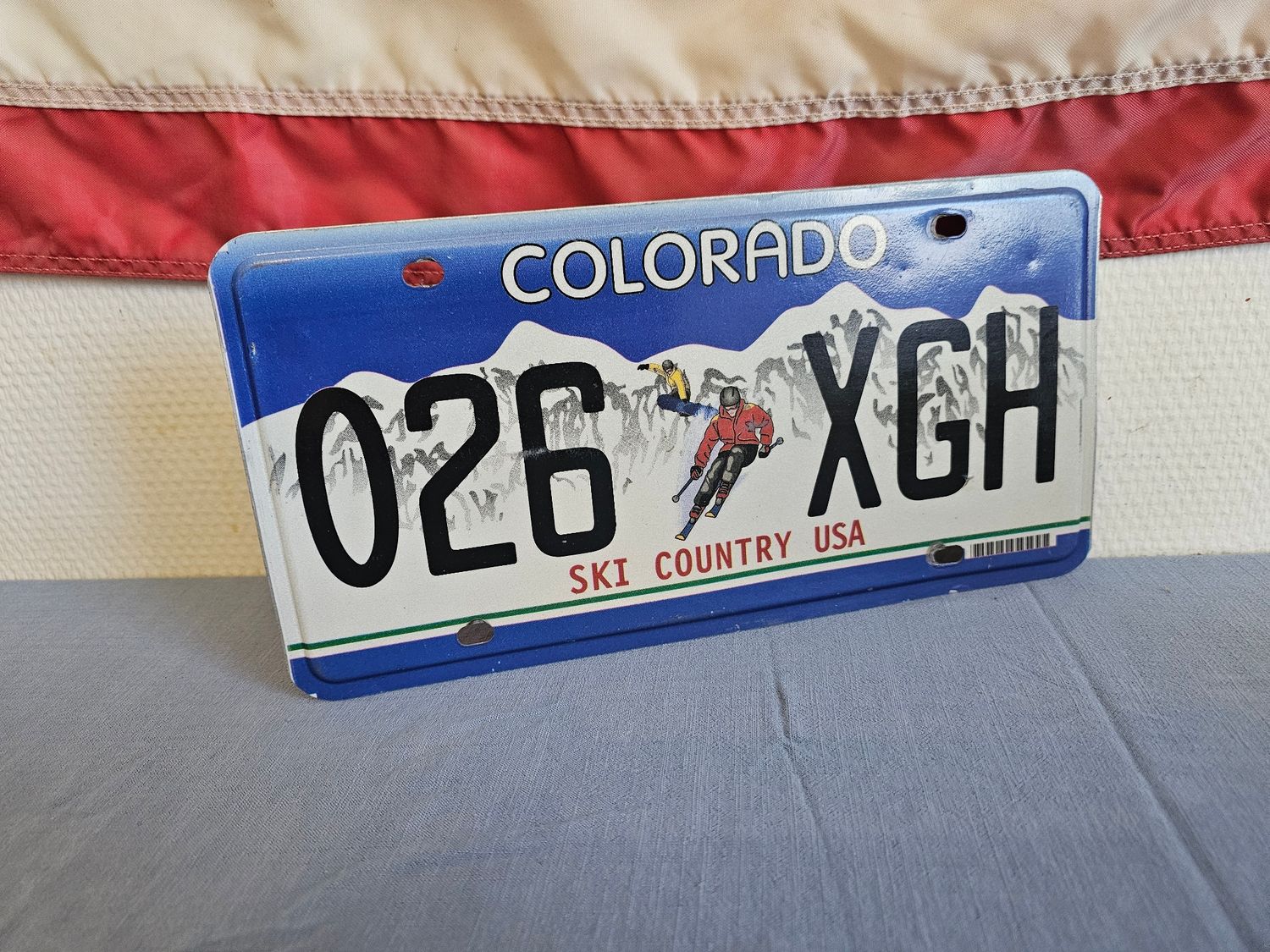 POUR MIMIL plaque us