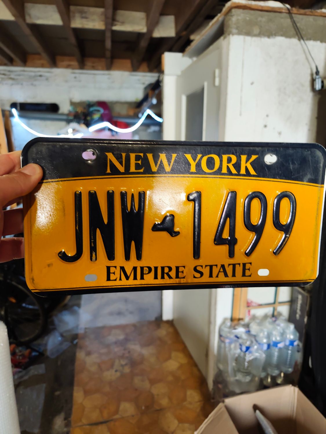 POUR CHARLOTTE Plaque US 