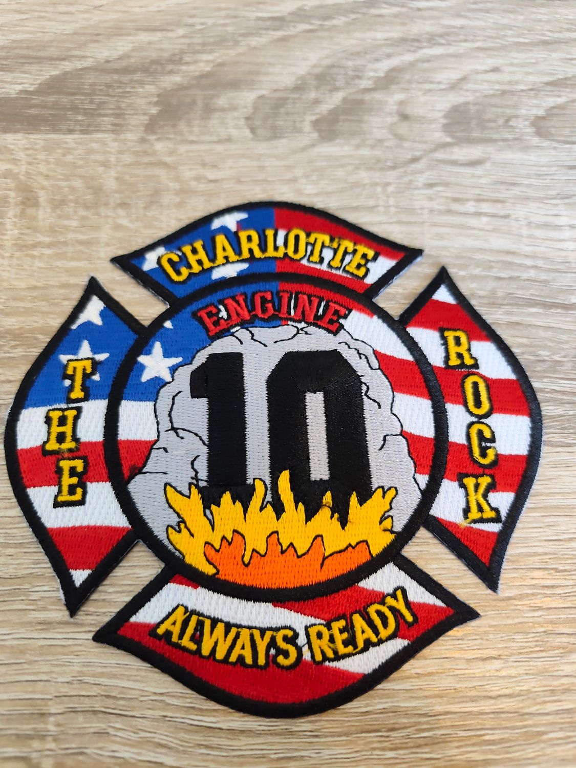 ÉCUSSON FIRE DE CHARLOTTE