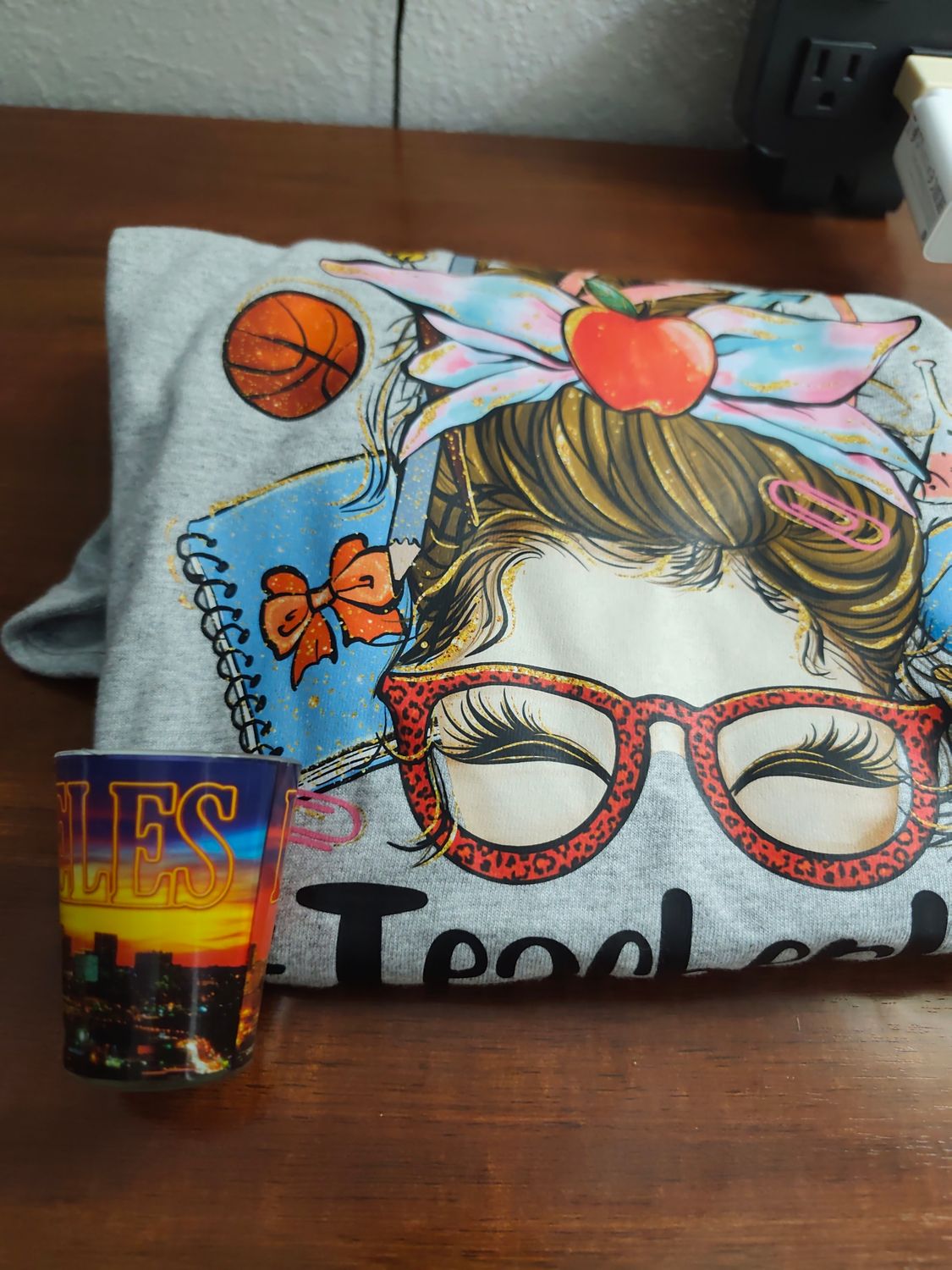 POUR VIRGINIE ( T-SHIRT) 🍸