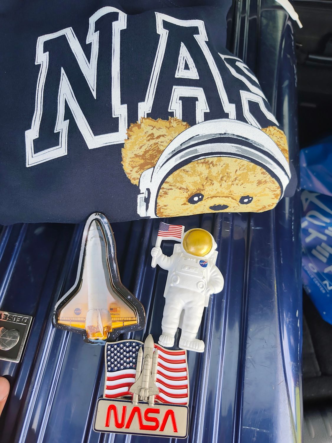 POUR LAURENCE ( LOT NASA)