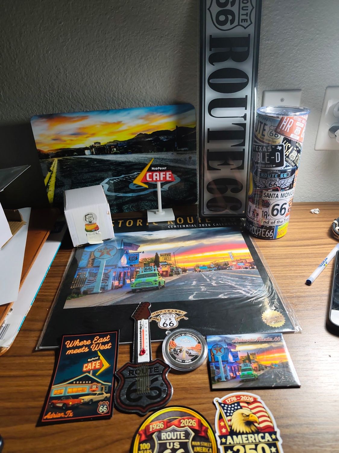 POUR NANOU ( LOT ROUTE 66)