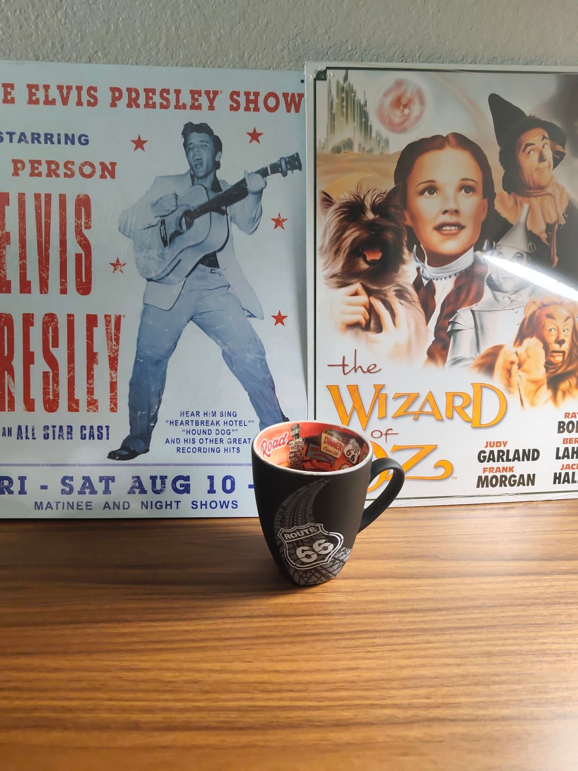 POUR HAROLD LOT ROUTE 66