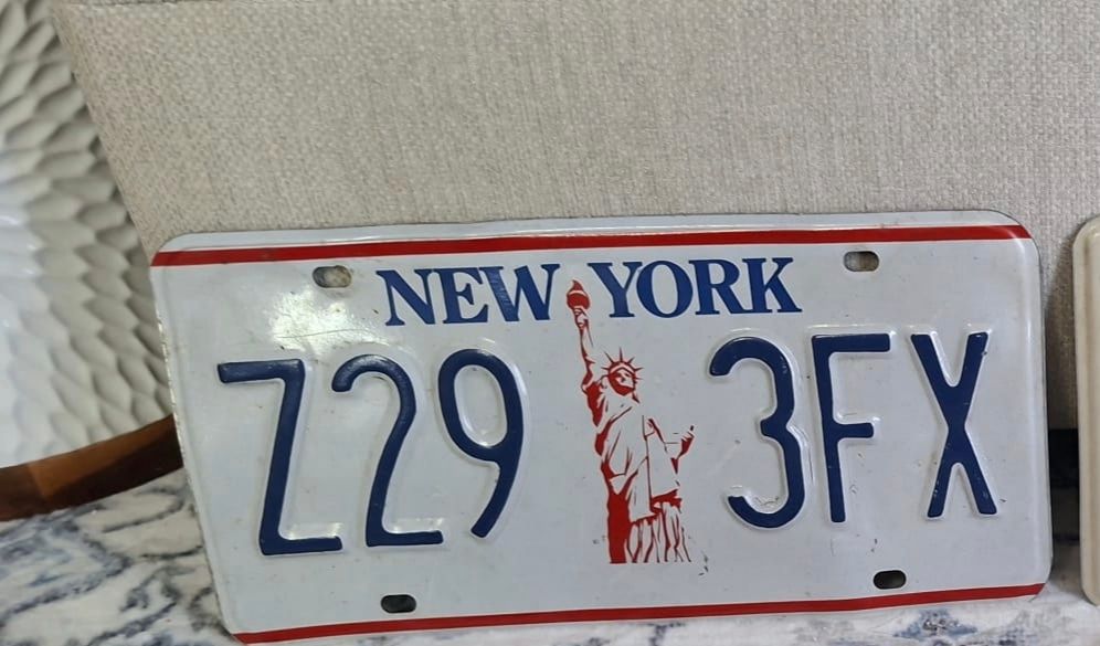 POUR AURÉLIE POULAIN PLAQUE NEW YORK