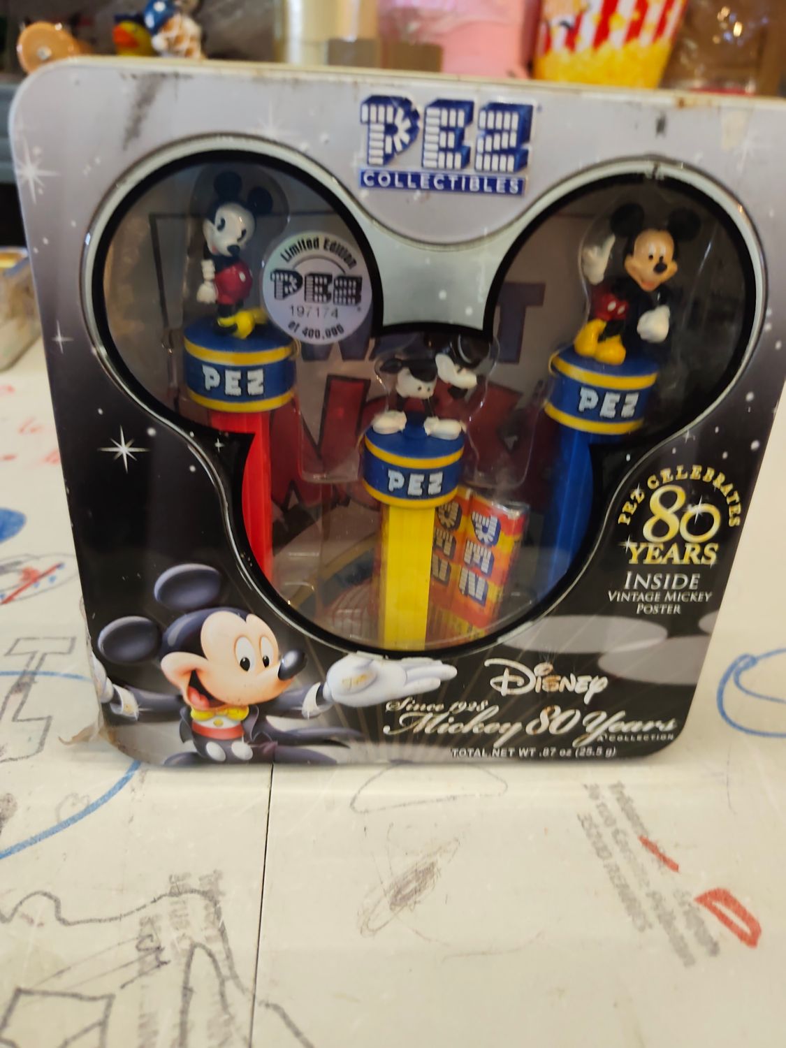 POUR AGNÈS T. PEZ MICKEY