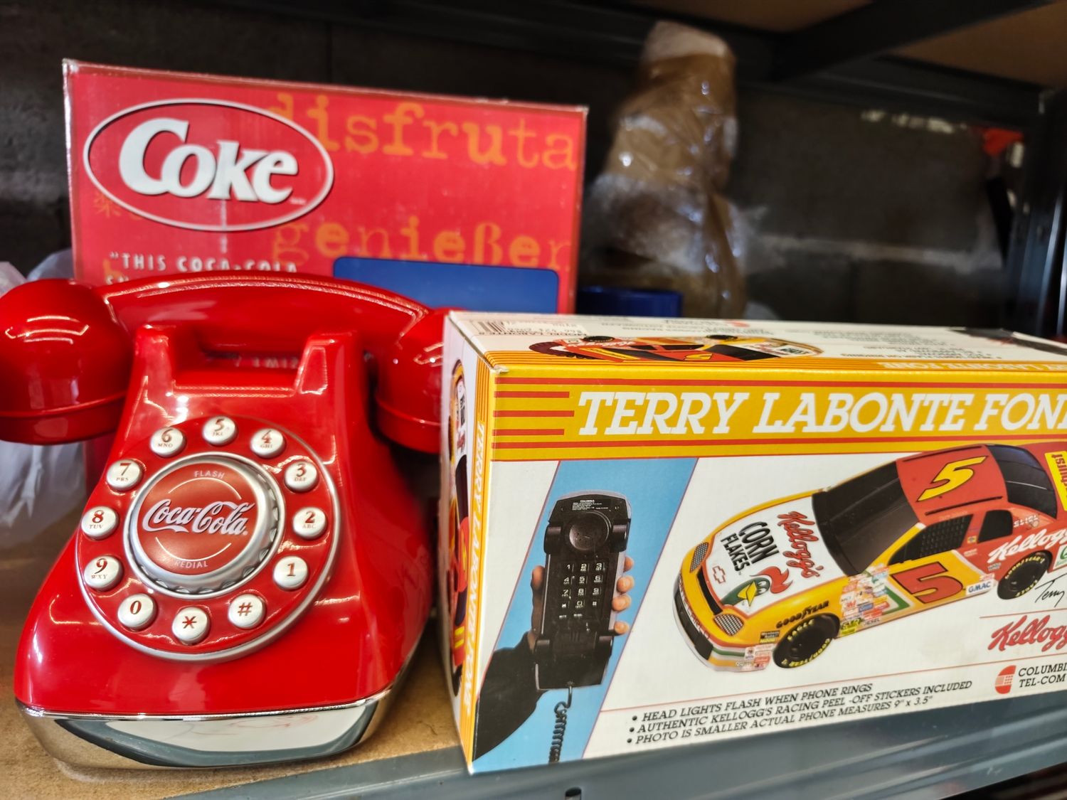 TÉLÉPHONE COCA-COLA ET NASCAR