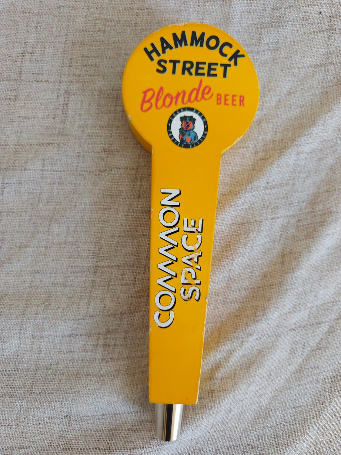 HAMM9CI STREET BLONDE BEER