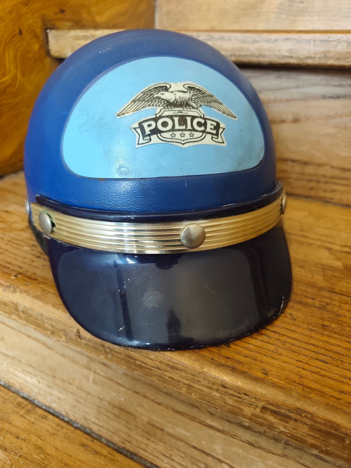 CASQUE DE POLICE POUR JOËL