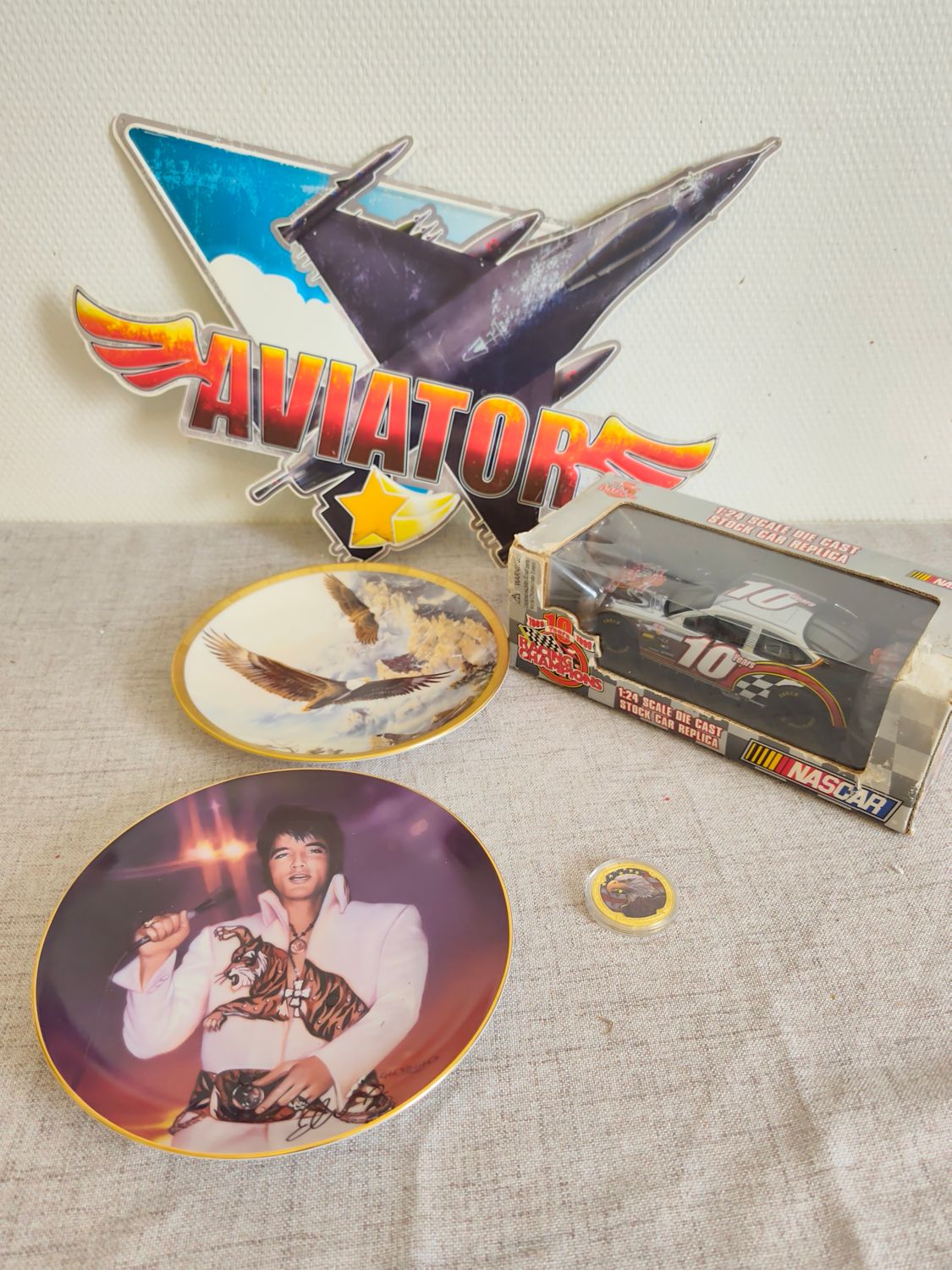 OBJETS US POUR SHIRLEY