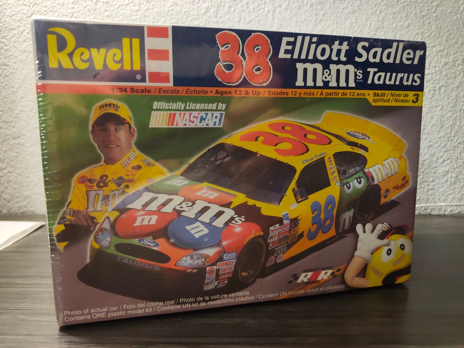 POUR JULIE NASCAR
