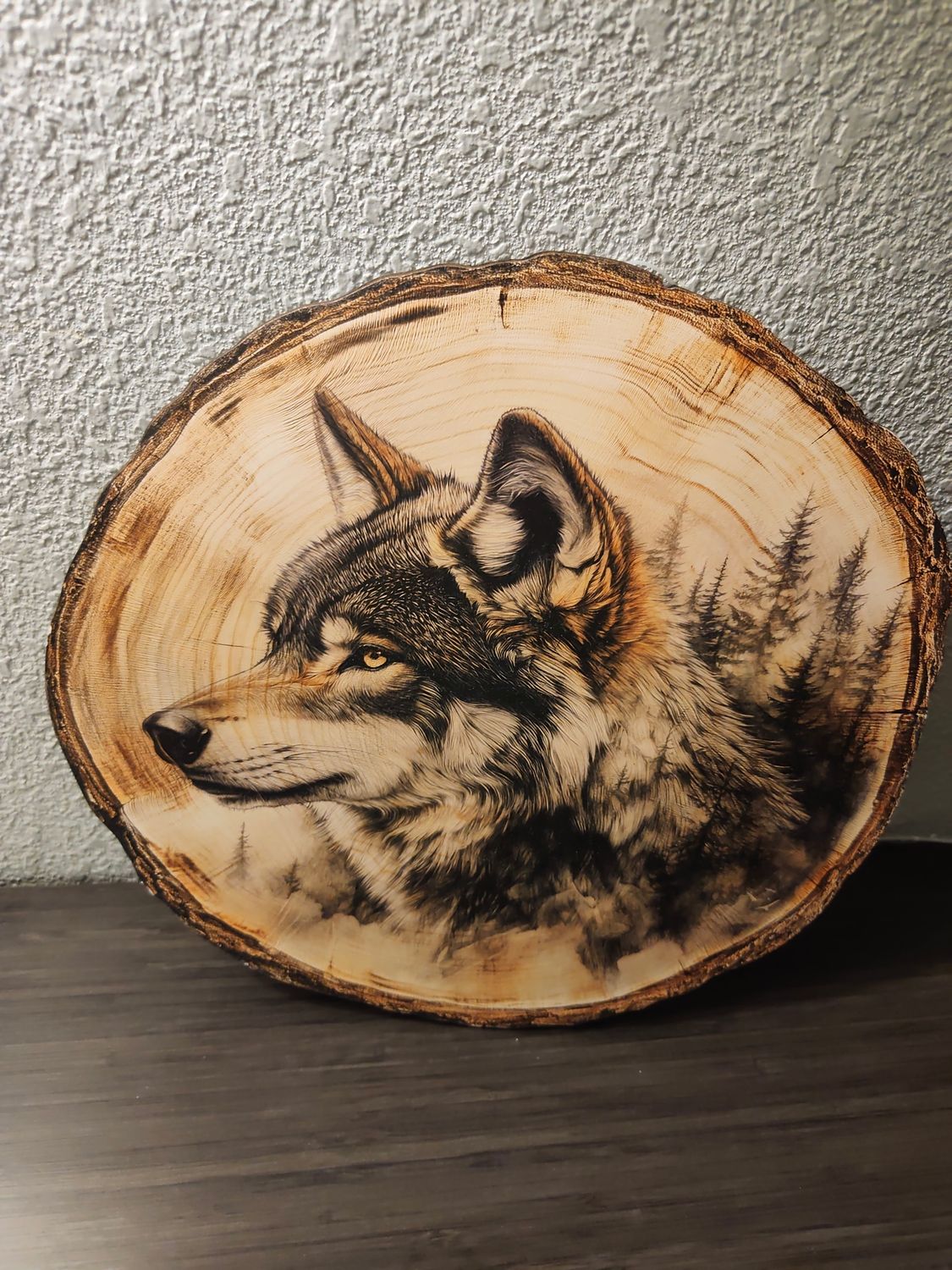 POUR ANNE MARIE PLAQUE LOUP