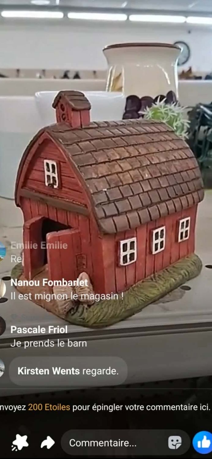 POUR PASCALE BARN