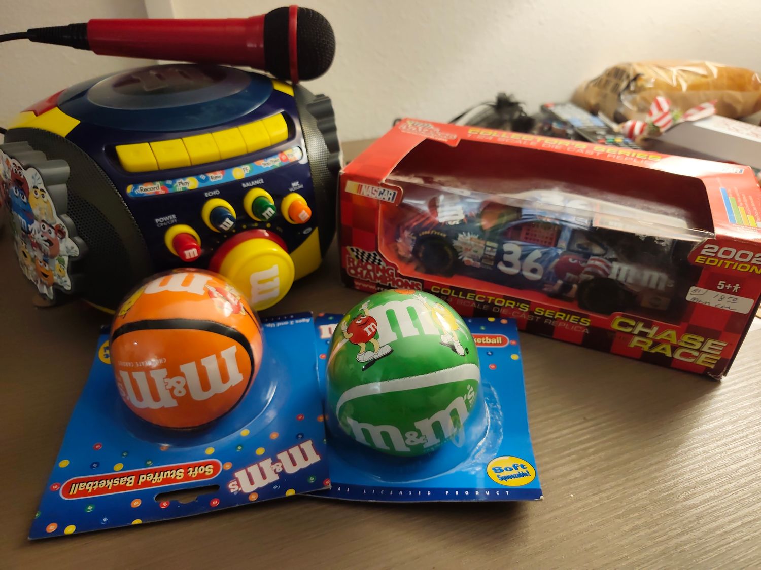 OBJETS MM S POUR JULIEN