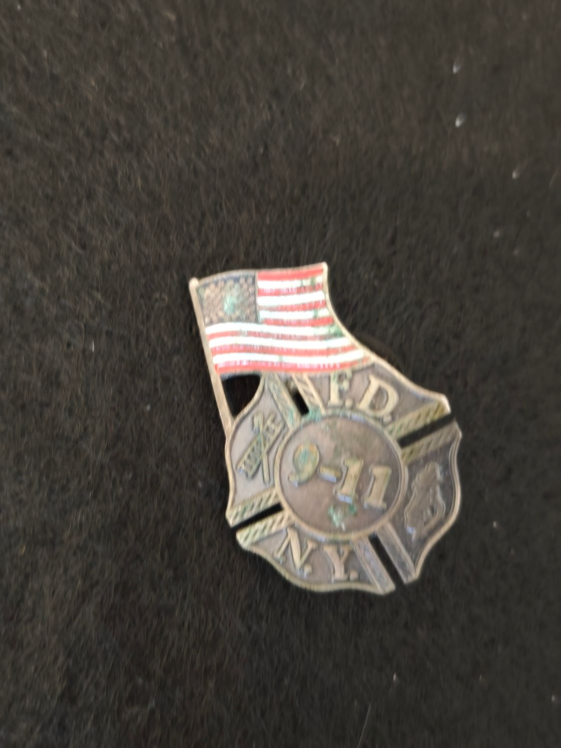 Pin's pour Anthony