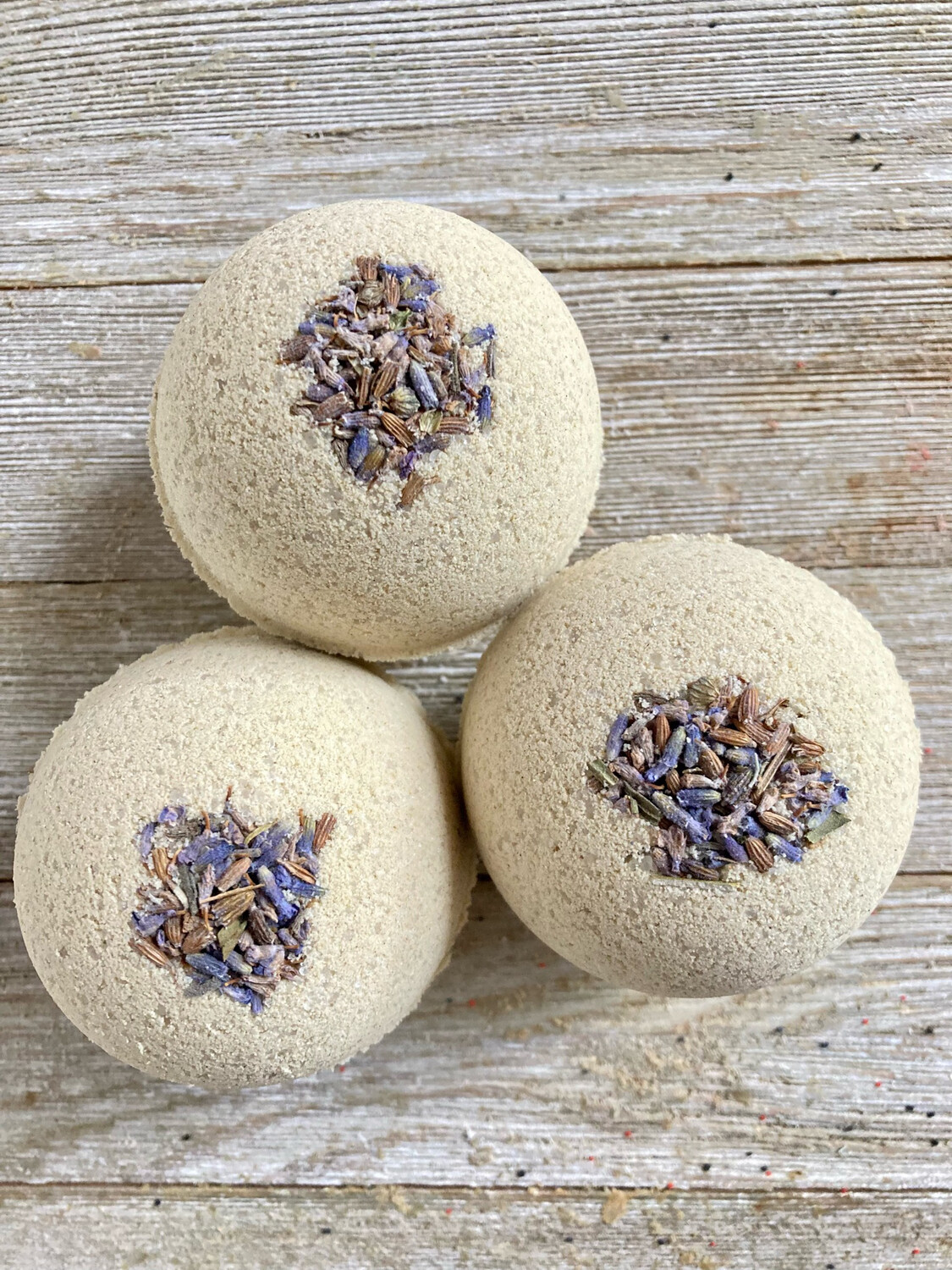 Lavender &amp; Chamomile Bath Bomb