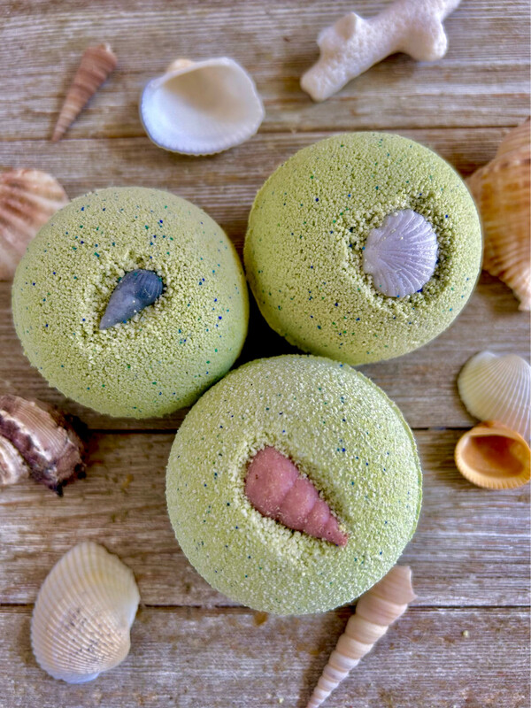 8th &amp; Ocean Bath Bomb