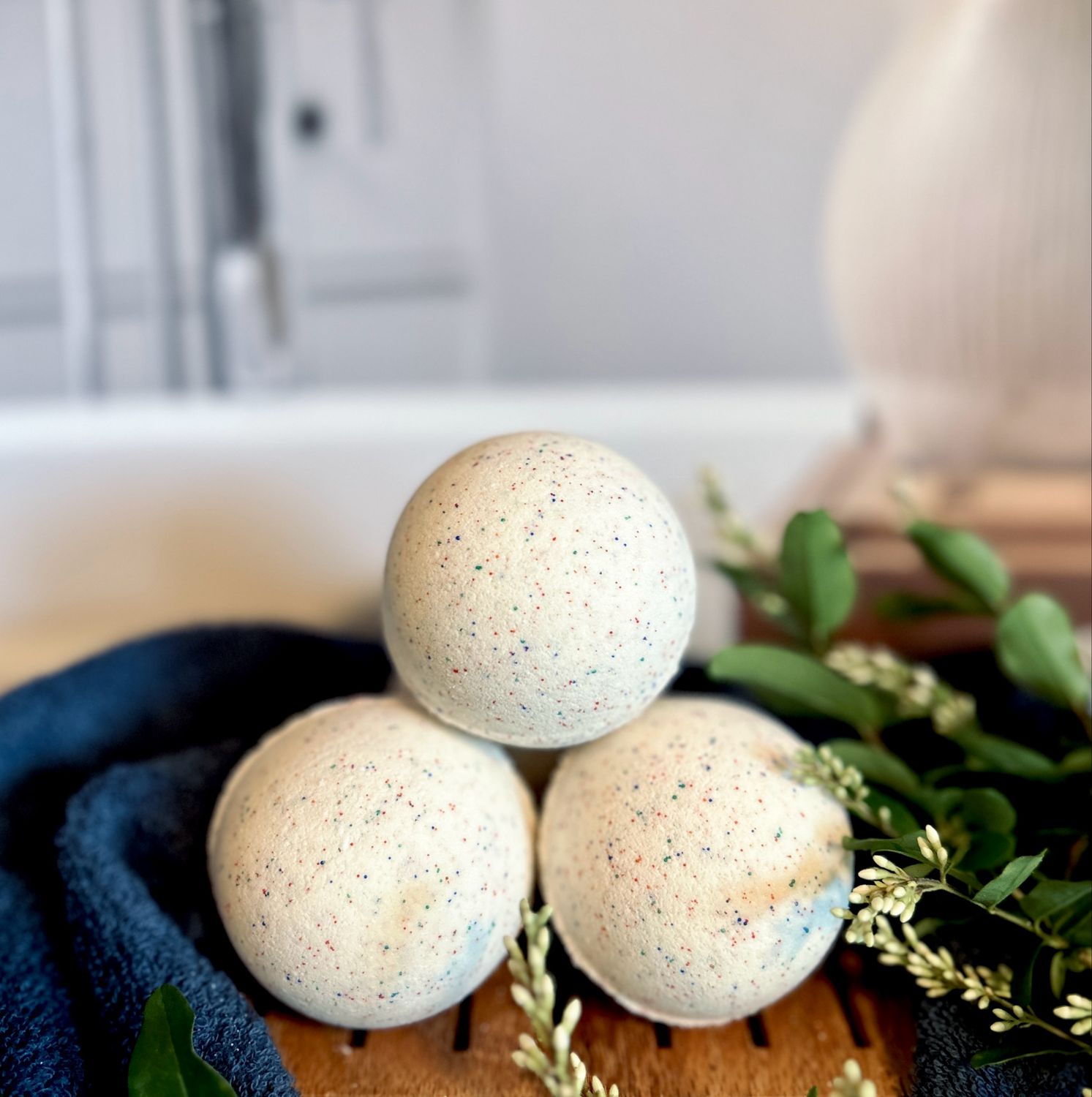 Loops of Froots Bath Bomb