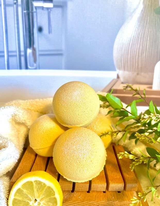 Lemon ‘n Sugar Bath Bomb