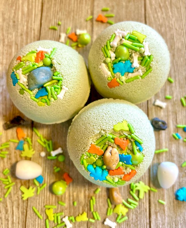 Dinosaur Egg Bath Bomb