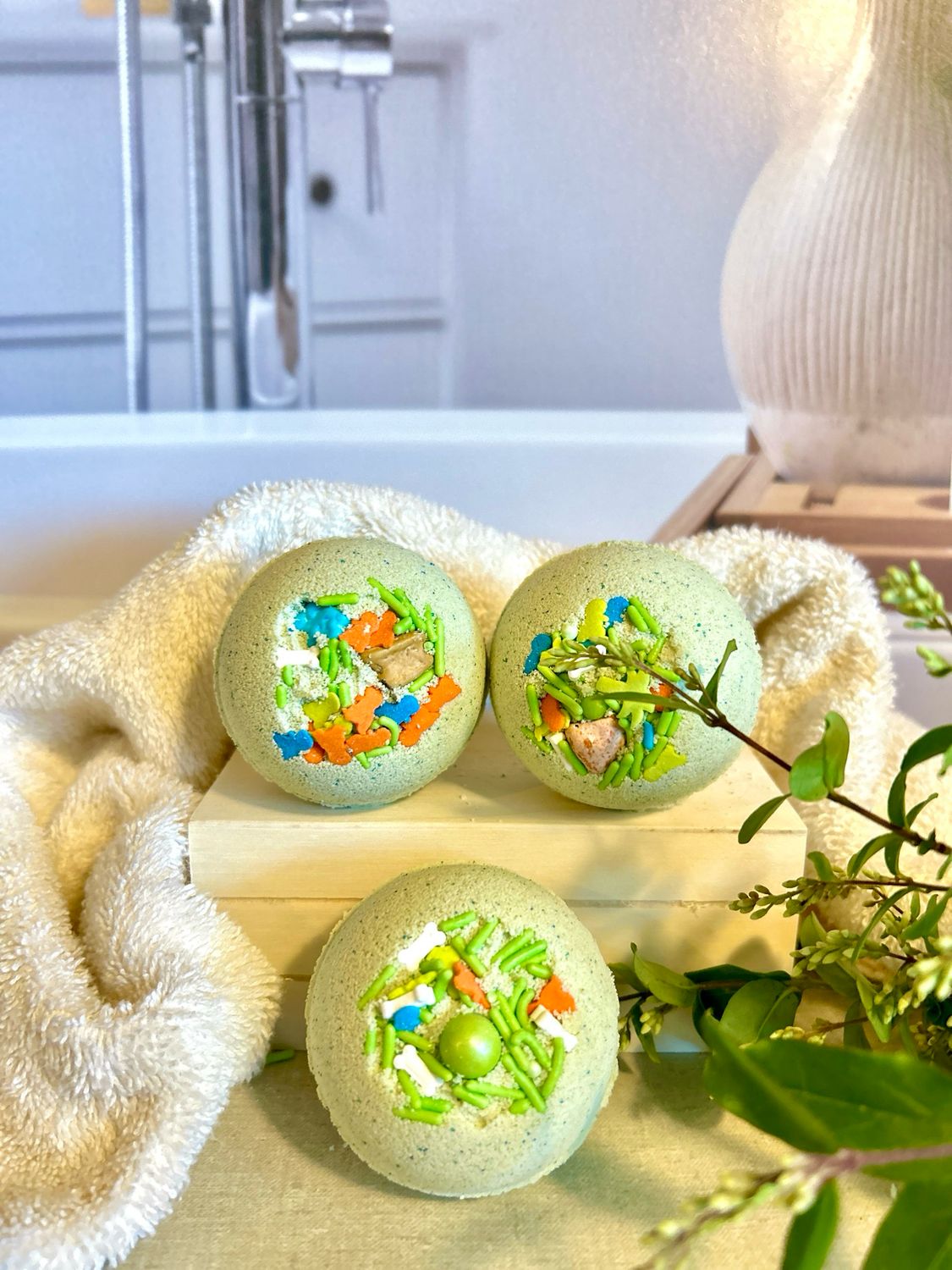 Dinosaur Egg Bath Bomb