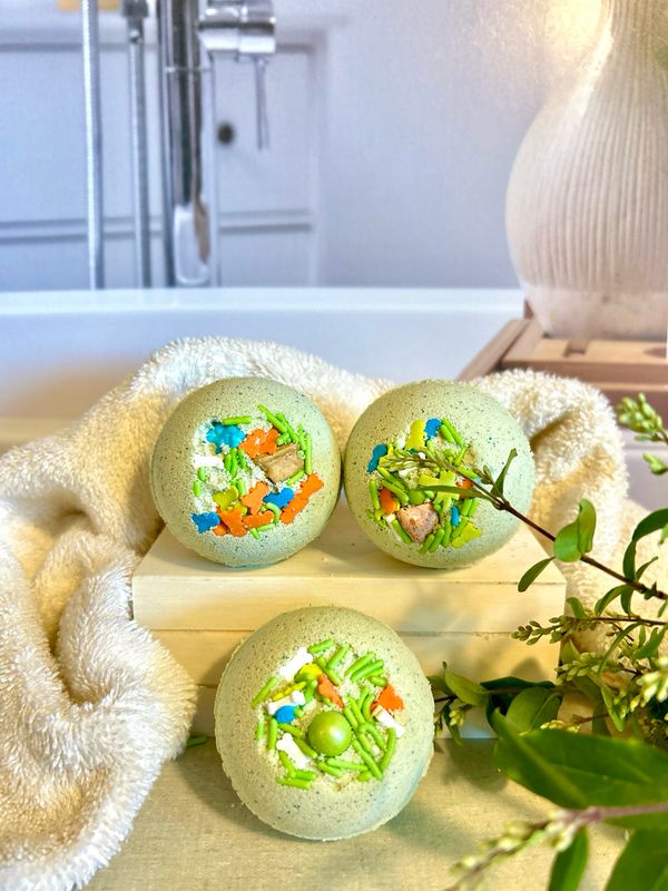 Dinosaur Egg Bath Bomb