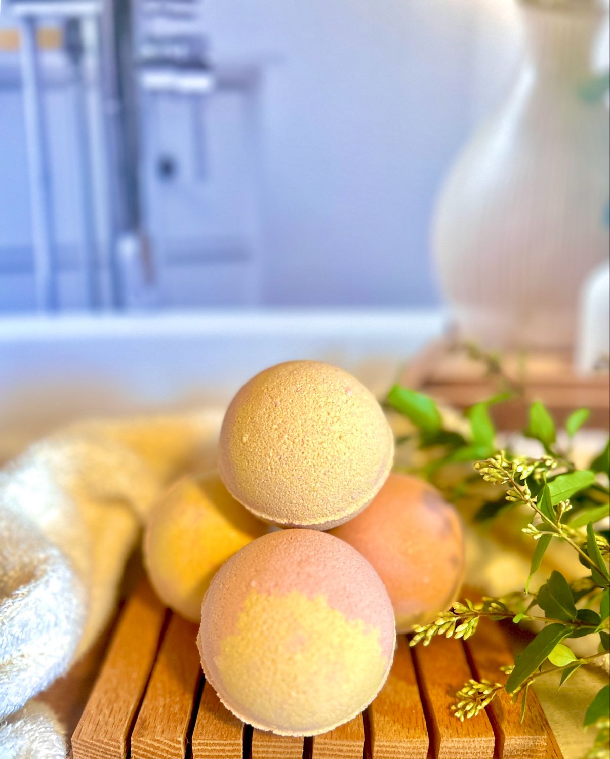 Apple Ginger Spritz Bath Bomb