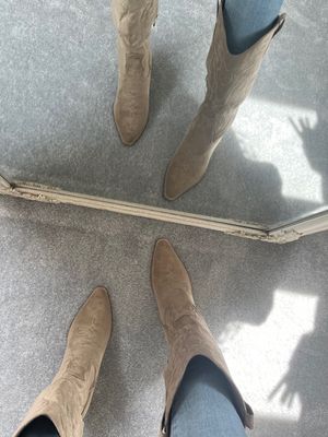 SCHOENEN