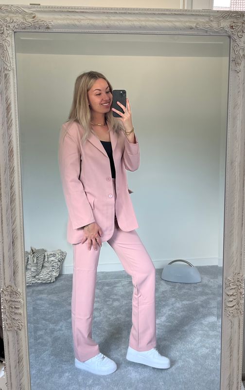 Pink set