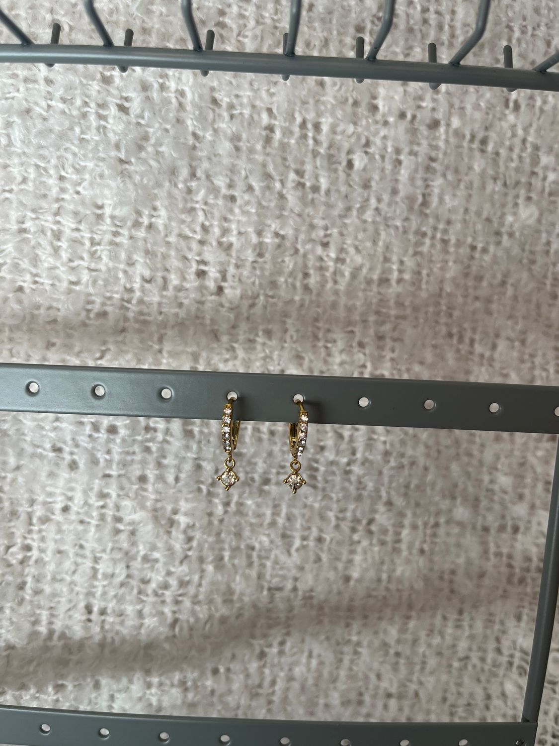 Shiny diamond earrings